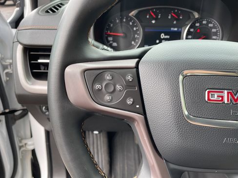 Used 2024 GMC Terrain AT4 image 16