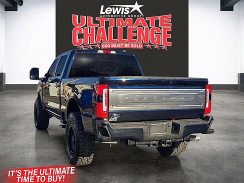 Used 2025 Ford F250 Platinum w/ Platinum Plus Package image 3