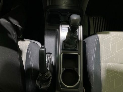 Certified 2020 Toyota Tacoma TRD Off-Road w/ Technology Package image 21