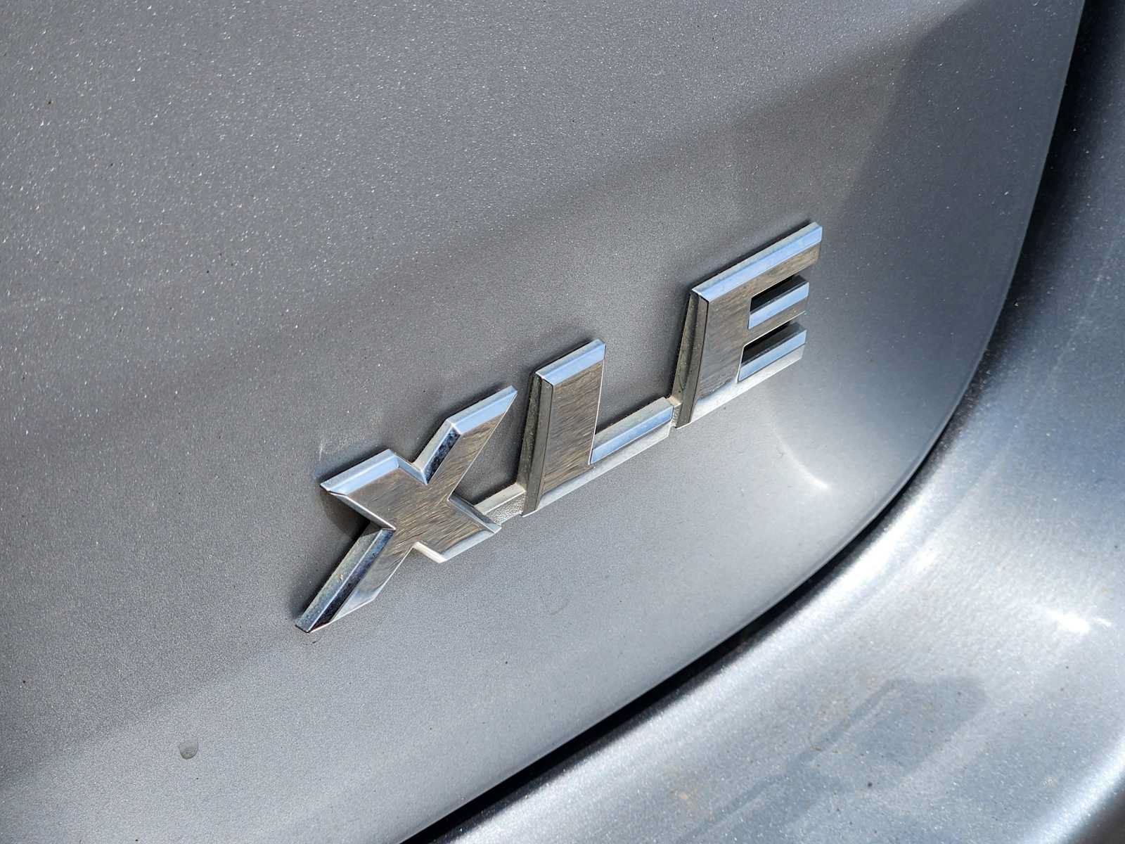 Used 2014 Toyota Highlander XLE FWD image 11