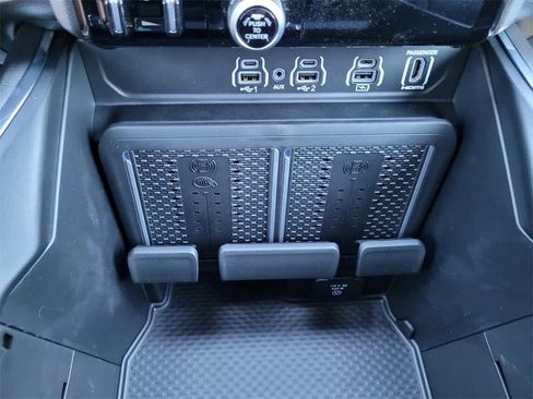 New 2025 RAM 1500 Laramie w/ Night Edition image 15