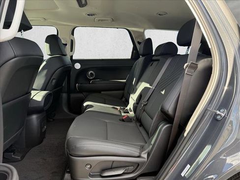 New 2026 Hyundai Palisade SEL Premium FWD image 12