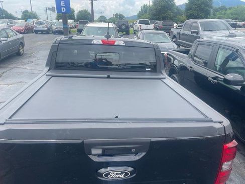 Certified 2025 Ford Maverick Lobo AWD/4WD image 3