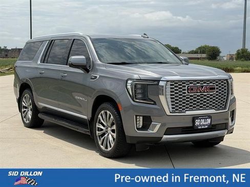 Certified 2021 GMC Yukon XL Denali w/ Advanced Technology Package AWD/4WD image 2