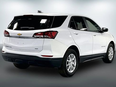 Used 2023 Chevrolet Equinox LS image 7