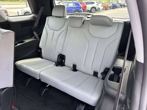 Used 2024 Hyundai Palisade SEL AWD/4WD image 15