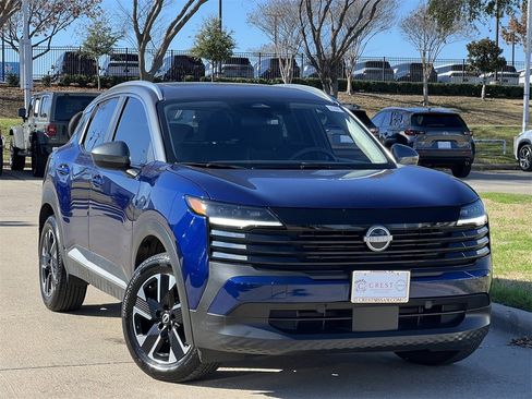 Certified 2025 Nissan Kicks SV w/ SV Premium Package image 2