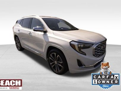 Used 2021 GMC Terrain Denali w/ Denali Premium Package