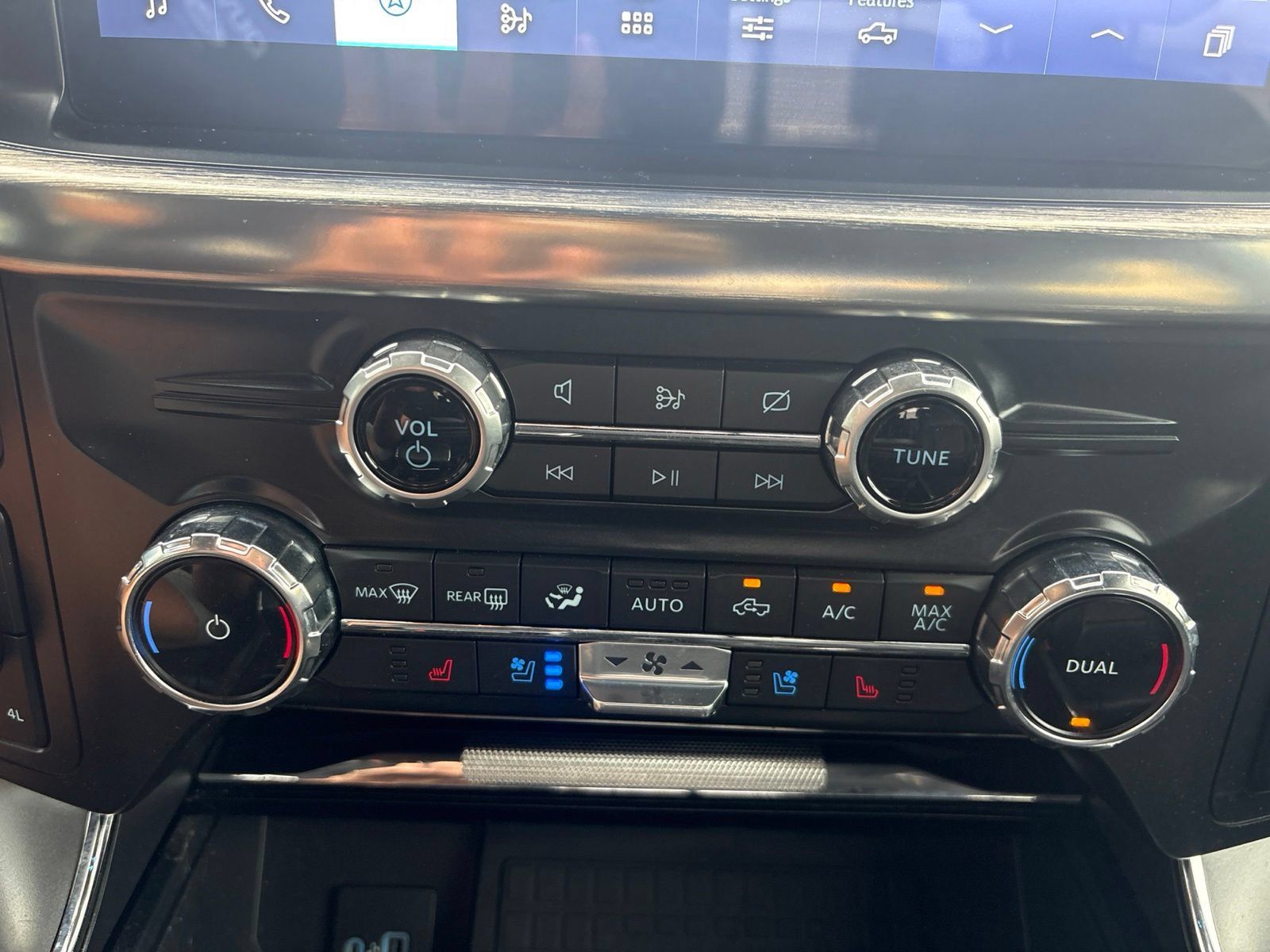 Used 2022 Ford F150 Lariat AWD/4WD image 31