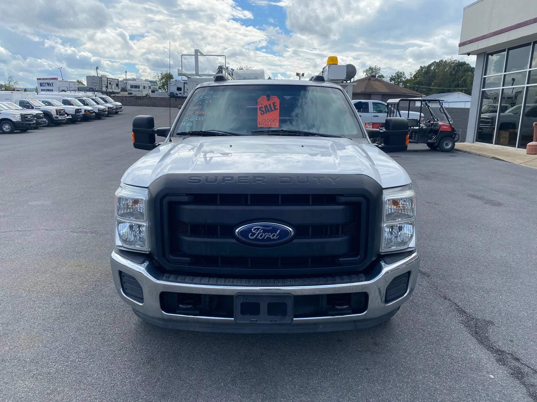 Used 2016 Ford F350 XL RWD image 2