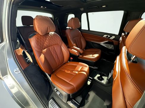Used 2023 BMW X7 M60i w/ Executive Package AWD/4WD image 31