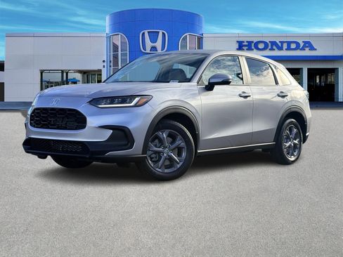 New 2026 Honda HR-V LX image 2