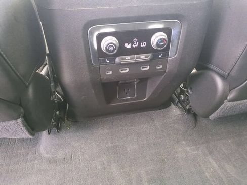 Used 2021 GMC Yukon AT4 w/ Rear Media and Nav Package AWD/4WD image 22