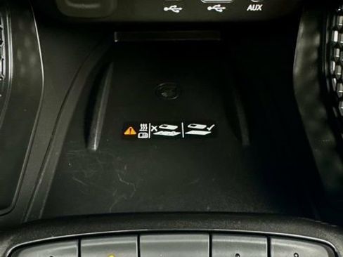 Used 2022 Chevrolet TrailBlazer ACTIV w/ Sun and Liftgate Package image 37