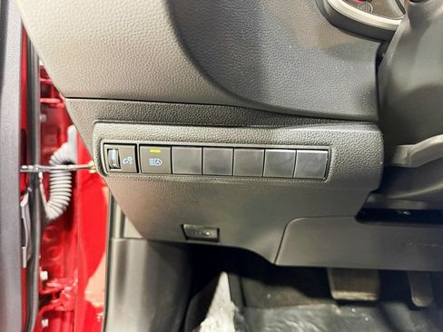 Used 2021 Toyota Corolla SE FWD image 15