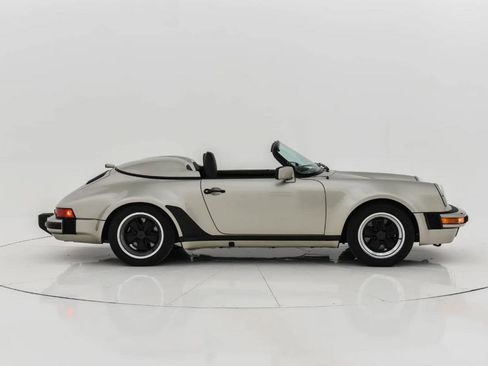 Used 1989 Porsche 911 Speedster image 2