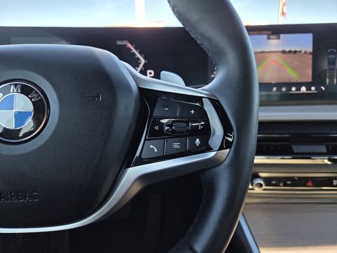 Used 2025 BMW 330i Sedan image 38