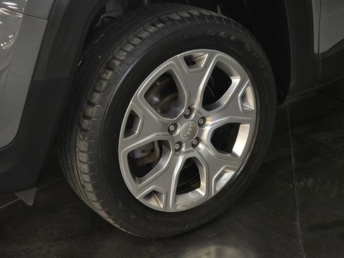 Used 2020 Jeep Renegade Limited w/ Safety and Security Group image 13