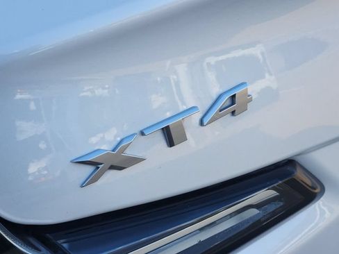 Used 2024 Cadillac XT4 Sport FWD image 9