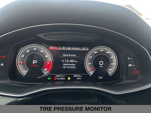 Used 2024 Audi SQ8 Prestige AWD/4WD image 28