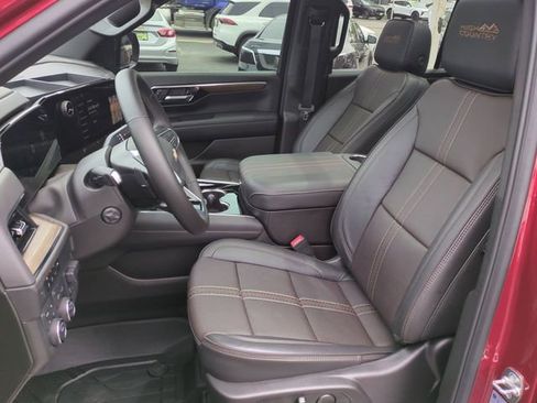 Used 2025 Chevrolet Tahoe High Country w/ Sun And Tow Package AWD/4WD image 20