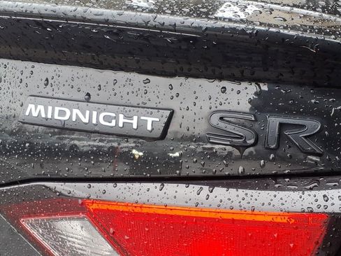 Used 2022 Nissan Altima 2.5 SR w/ Midnight Edition Package image 12