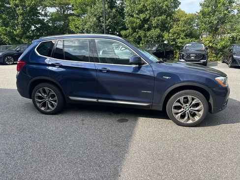 Used 2017 BMW X3 xDrive28i AWD/4WD image 2