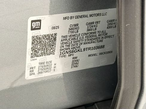 New 2026 Chevrolet Suburban High Country image 32