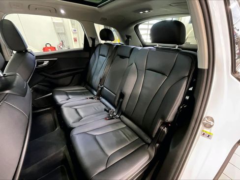 Used 2024 Audi Q7 2.0T Premium Plus image 19