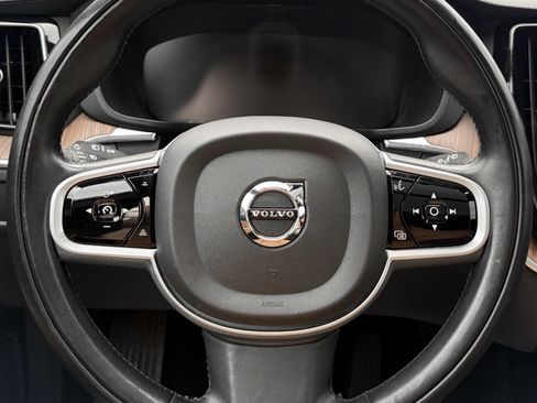 Used 2021 Volvo XC60 T5 Inscription w/ Advanced Package AWD/4WD image 18