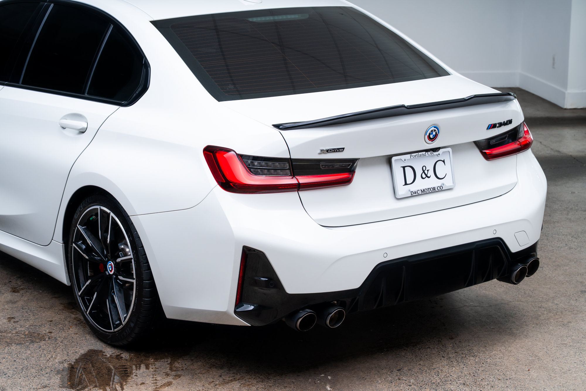 Used 2023 BMW M340i xDrive AWD/4WD image 7