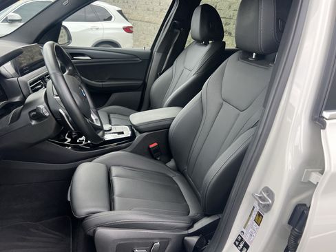 Used 2024 BMW X3 xDrive30i AWD/4WD image 15