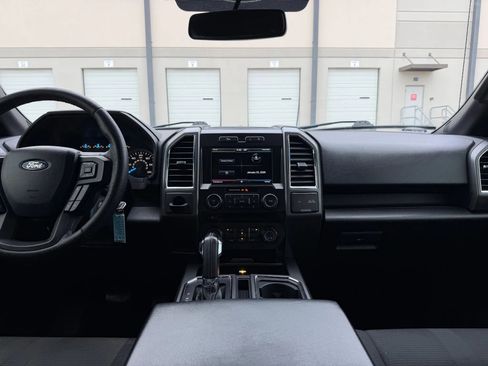 Used 2015 Ford F150 XLT w/ Equipment Group 302A Luxury image 13