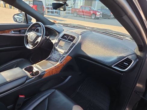 Used 2020 Lincoln Nautilus Reserve w/ Equipment Group 201A AWD/4WD image 32