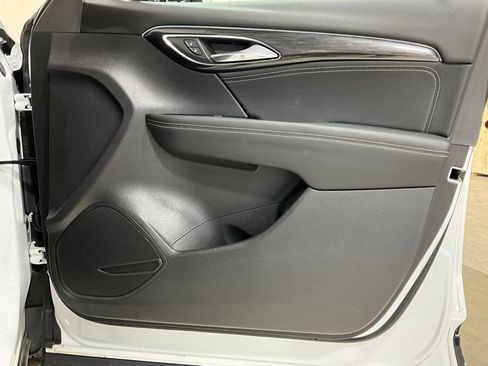 Used 2023 Buick Envision Essence w/ Sport Touring Package image 23