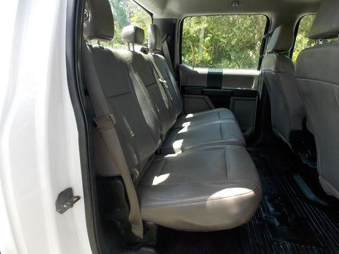 Used 2017 Ford F250 XL w/ Power Equipment Group RWD image 17