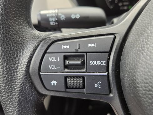 Certified 2025 Honda HR-V LX image 22