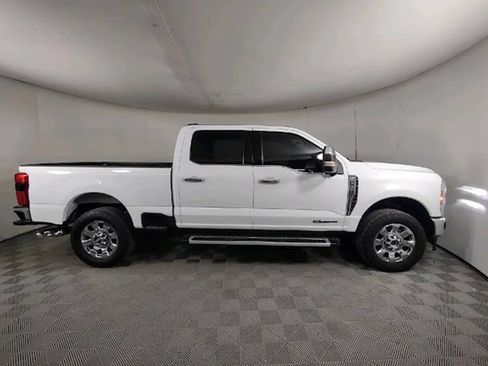 Used 2023 Ford F250 Lariat w/ Chrome Package AWD/4WD image 9