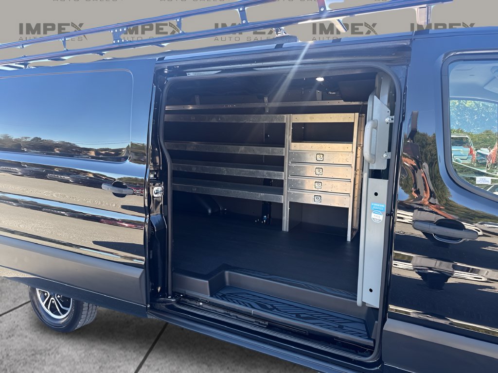 Used 2022 Ford E-Transit Low Roof w/ Load Area Protection Package RWD image 24