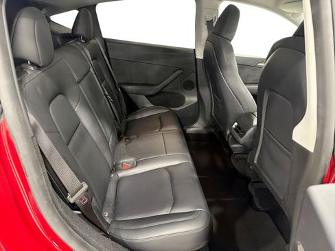 Certified 2023 Tesla Model Y Performance AWD/4WD image 11