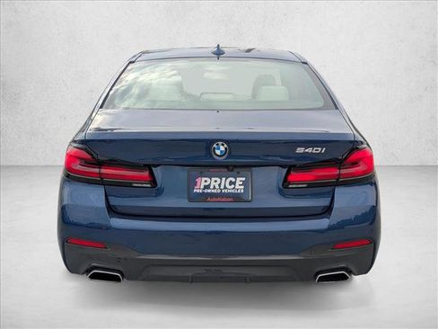 Used 2023 BMW 540i w/ M Sport Package image 7