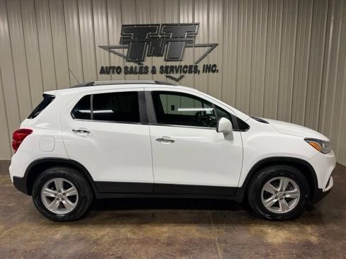 Used 2019 Chevrolet Trax LT w/ Driver Confidence Package FWD image 7
