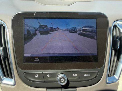 Used 2024 Chevrolet Malibu LT FWD image 24