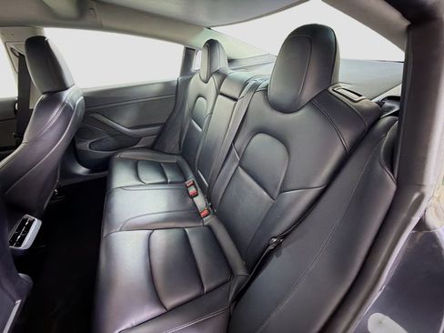 Used 2023 Tesla Model 3 Standard Range RWD image 27