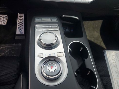 Used 2024 Genesis GV70 3.5T Sport image 26