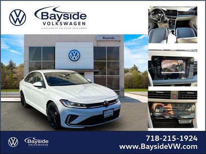 Used 2025 Volkswagen Jetta SE