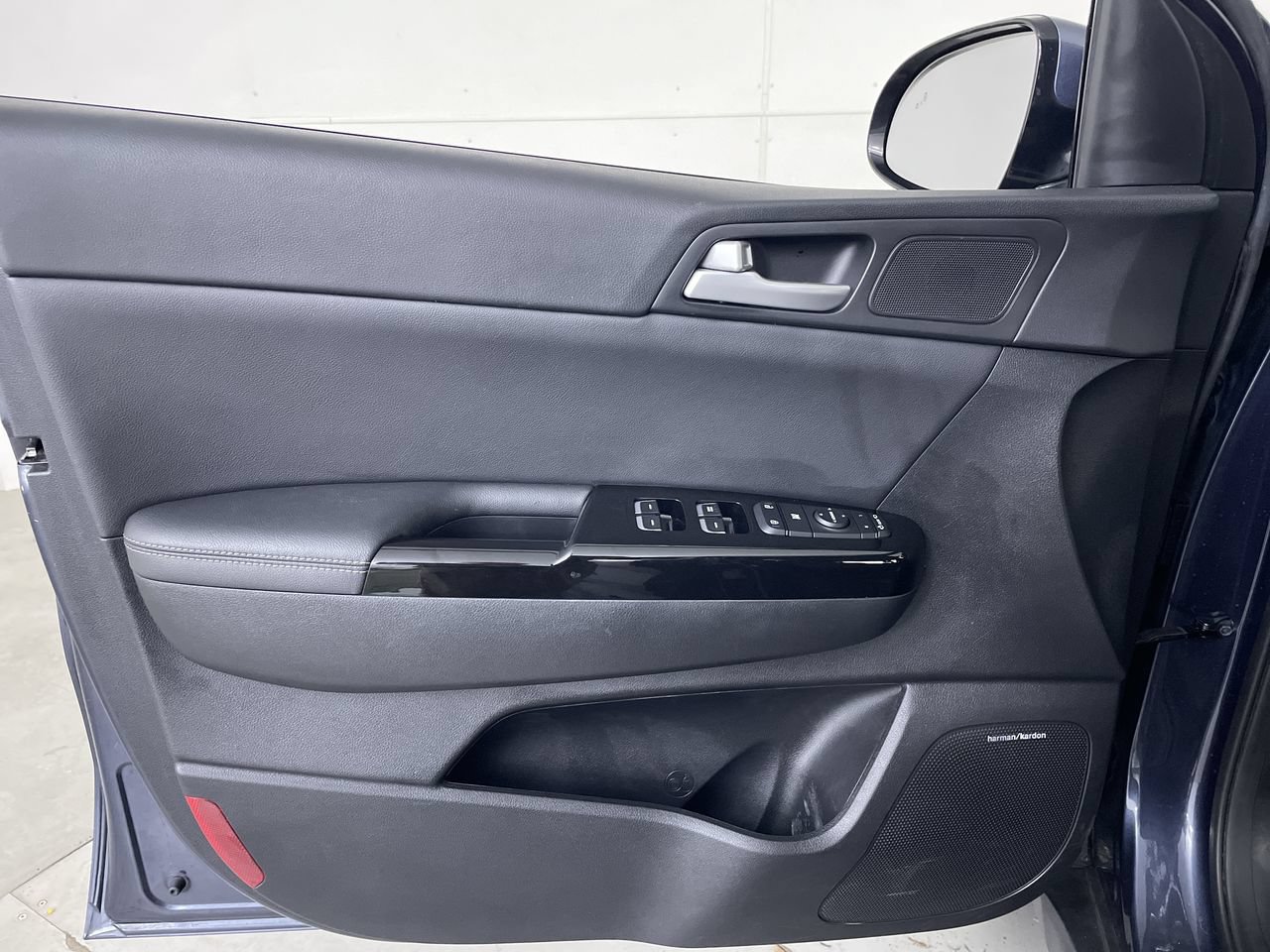 Used 2020 Kia Sportage EX w/ Option Group 15 AWD/4WD image 10