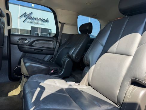 Used 2007 GMC Yukon Denali AWD/4WD image 4