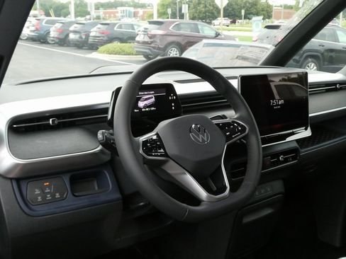 New 2025 Volkswagen ID. Buzz Pro S Plus image 31