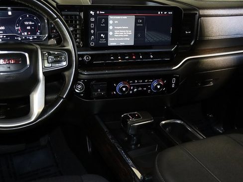 Used 2023 GMC Sierra 1500 Elevation w/ Preferred Package image 16